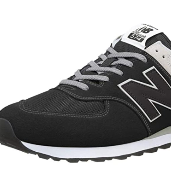 Black and white men\'s sports shoes main image 4